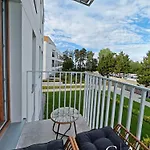 Apartment Gold F78 Let's Sea Baltic Park *