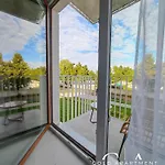 Gold F78 Let's Sea Baltic Park Apartment *