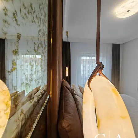 Gold F78 Let's Sea Baltic Park شقة